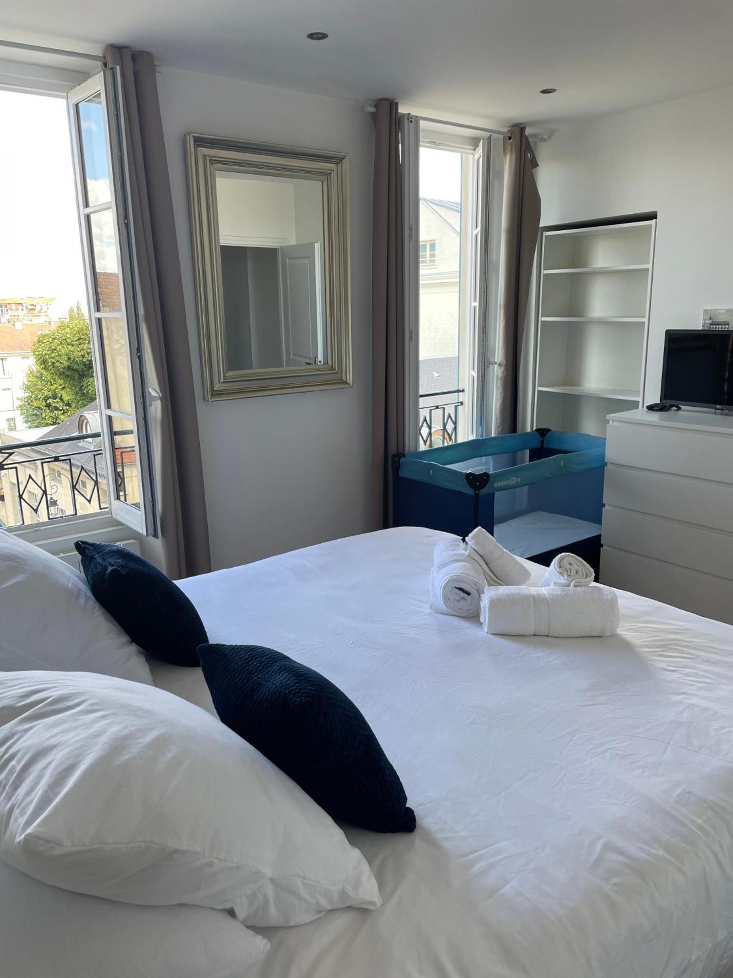 Apartamento L'Essence Du Cachet Saint-Germain-en-Laye Exterior foto